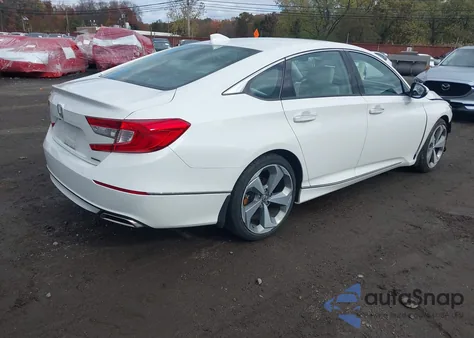 2018 Honda Accord Touring from USA, damaged, VIN 1HGCV1F95JA062906